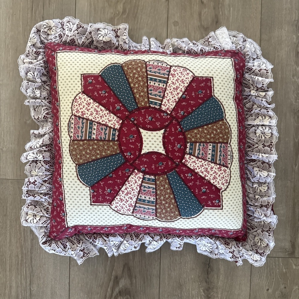 VTG Throw Pillow Handmade Granny's Trunk Quilt Calico Square 18 X 18 Ruffle Lace